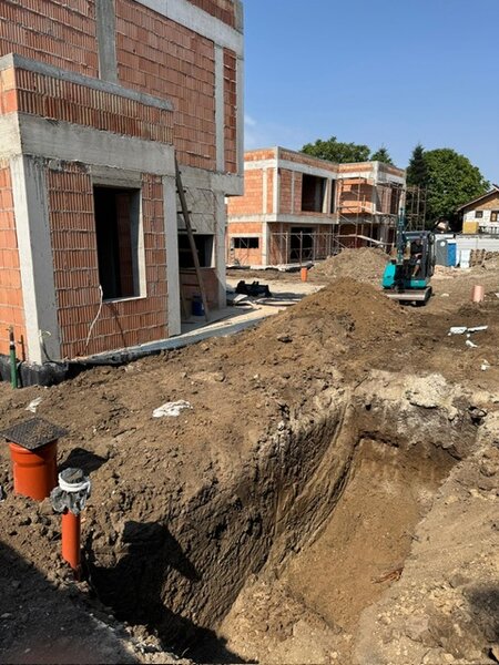 Tunari, vila individuala moderna, zona rezidentiala, langa padure